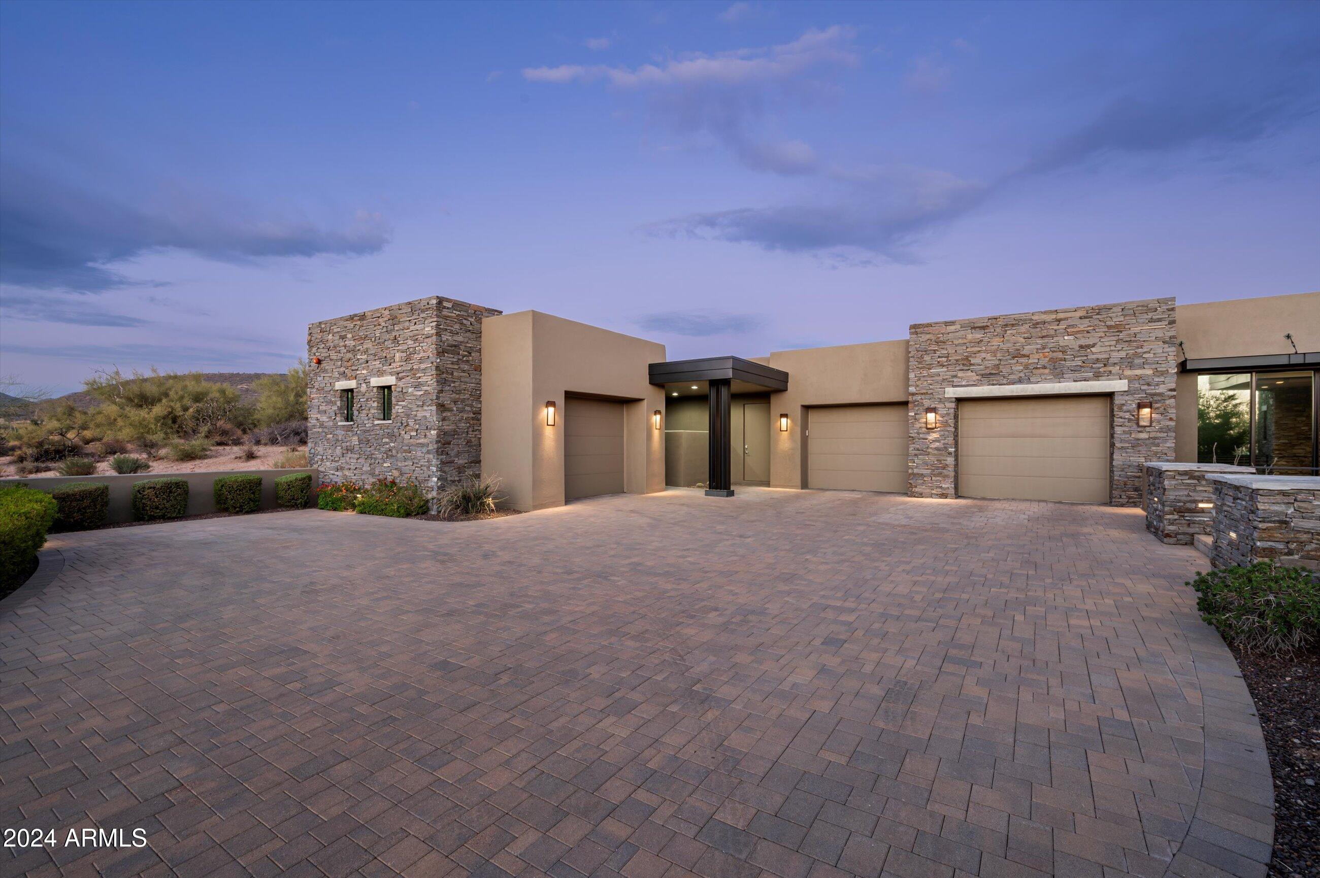 9277 E HAPPY HOLLOW Drive