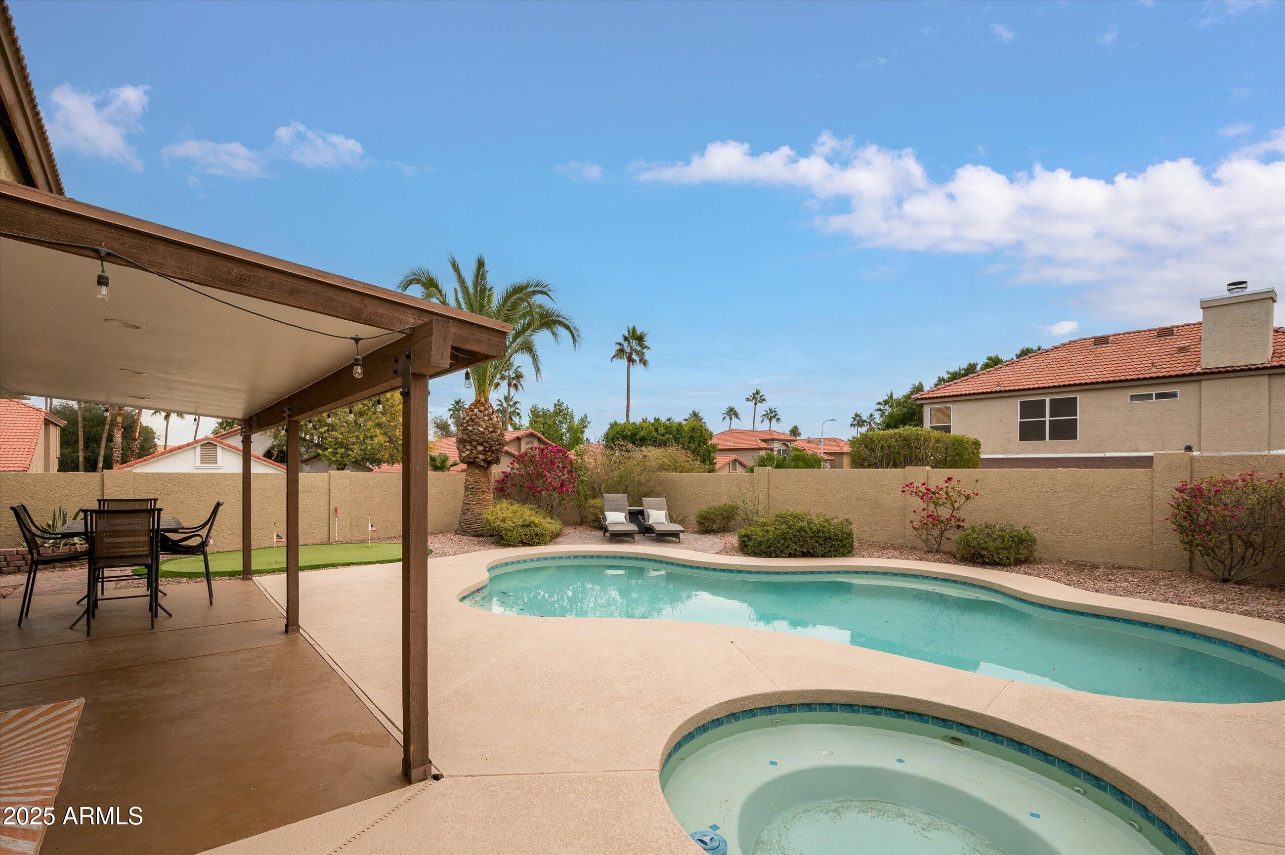 3247 E SILVERWOOD Drive