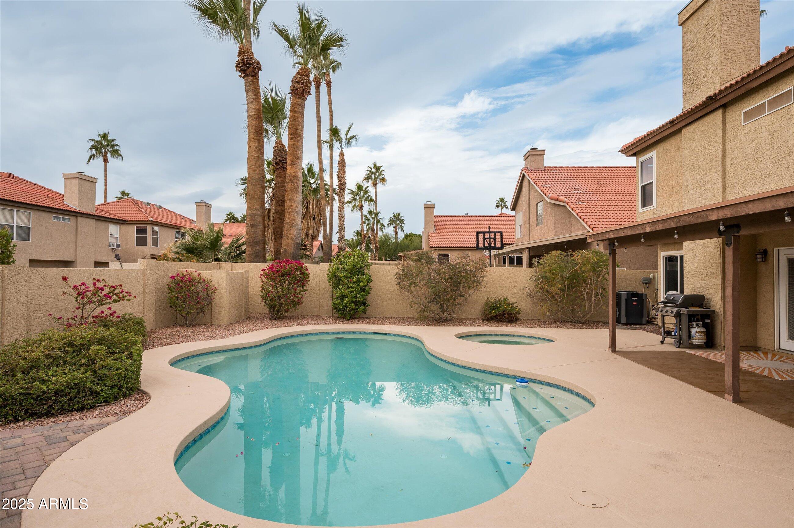 3247 E SILVERWOOD Drive
