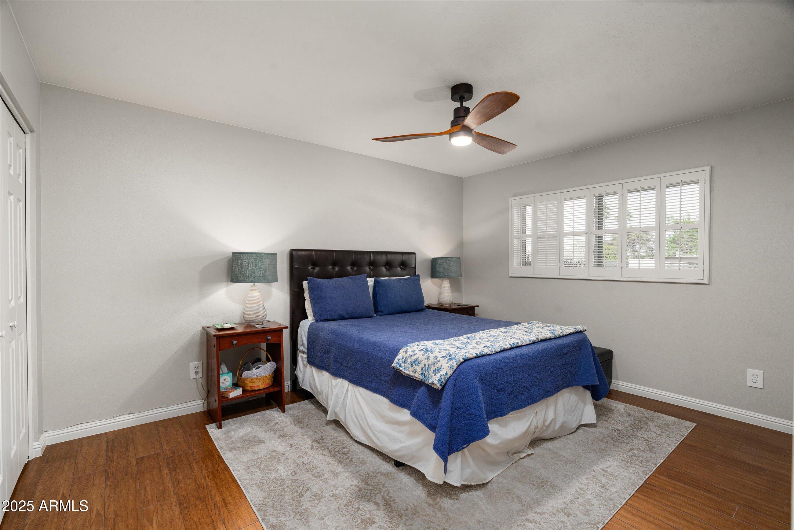 9039 N CONCHO Lane