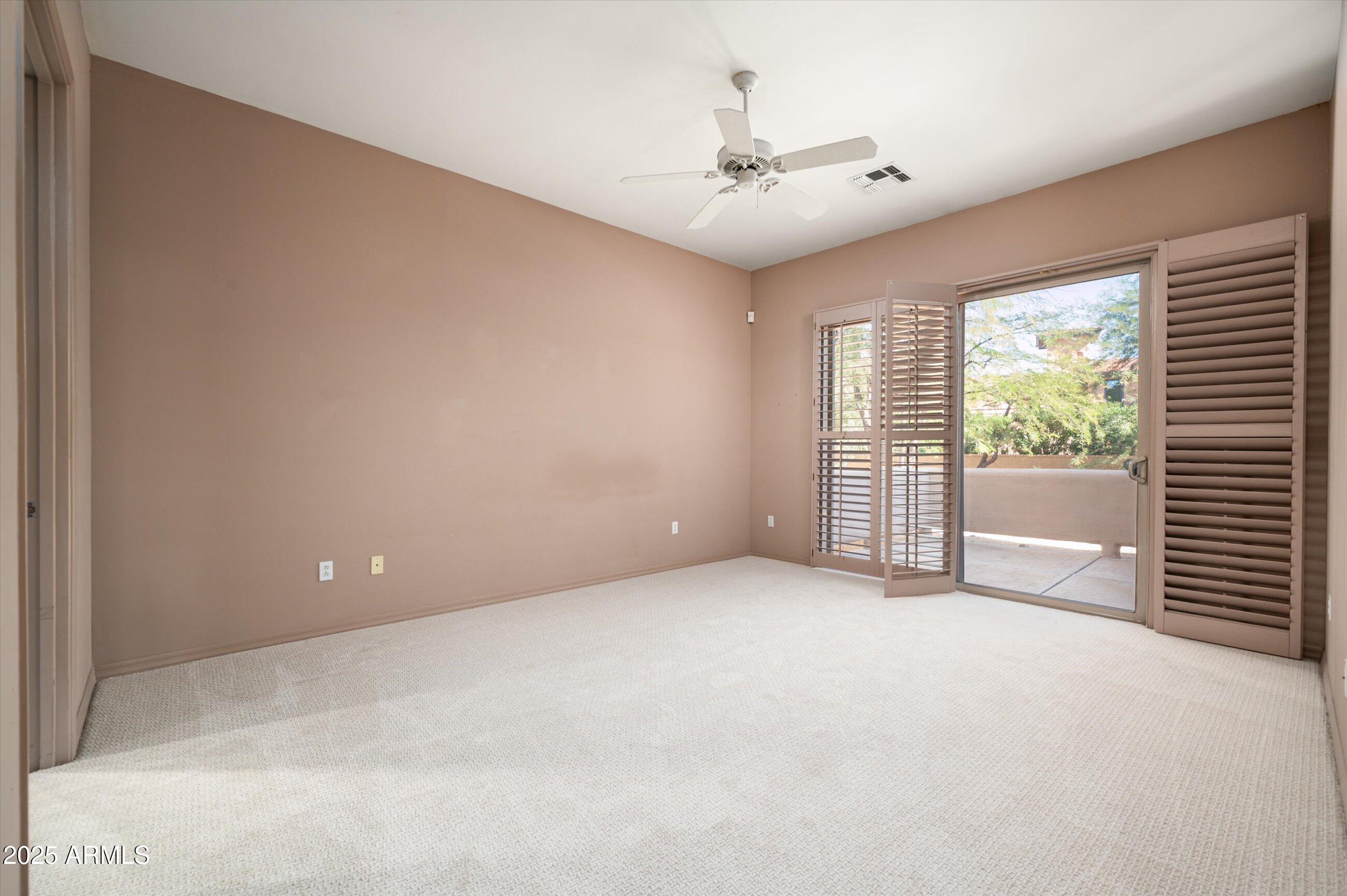 7402 E HUM Road 5
