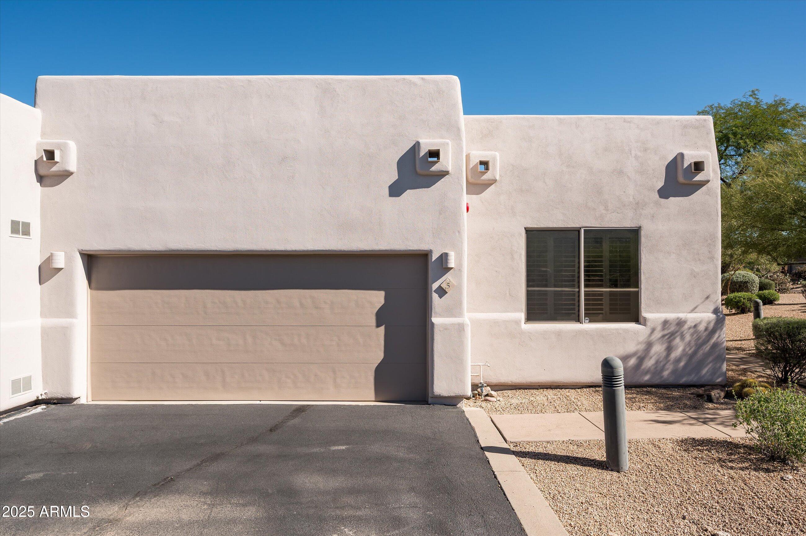 7402 E HUM Road 5