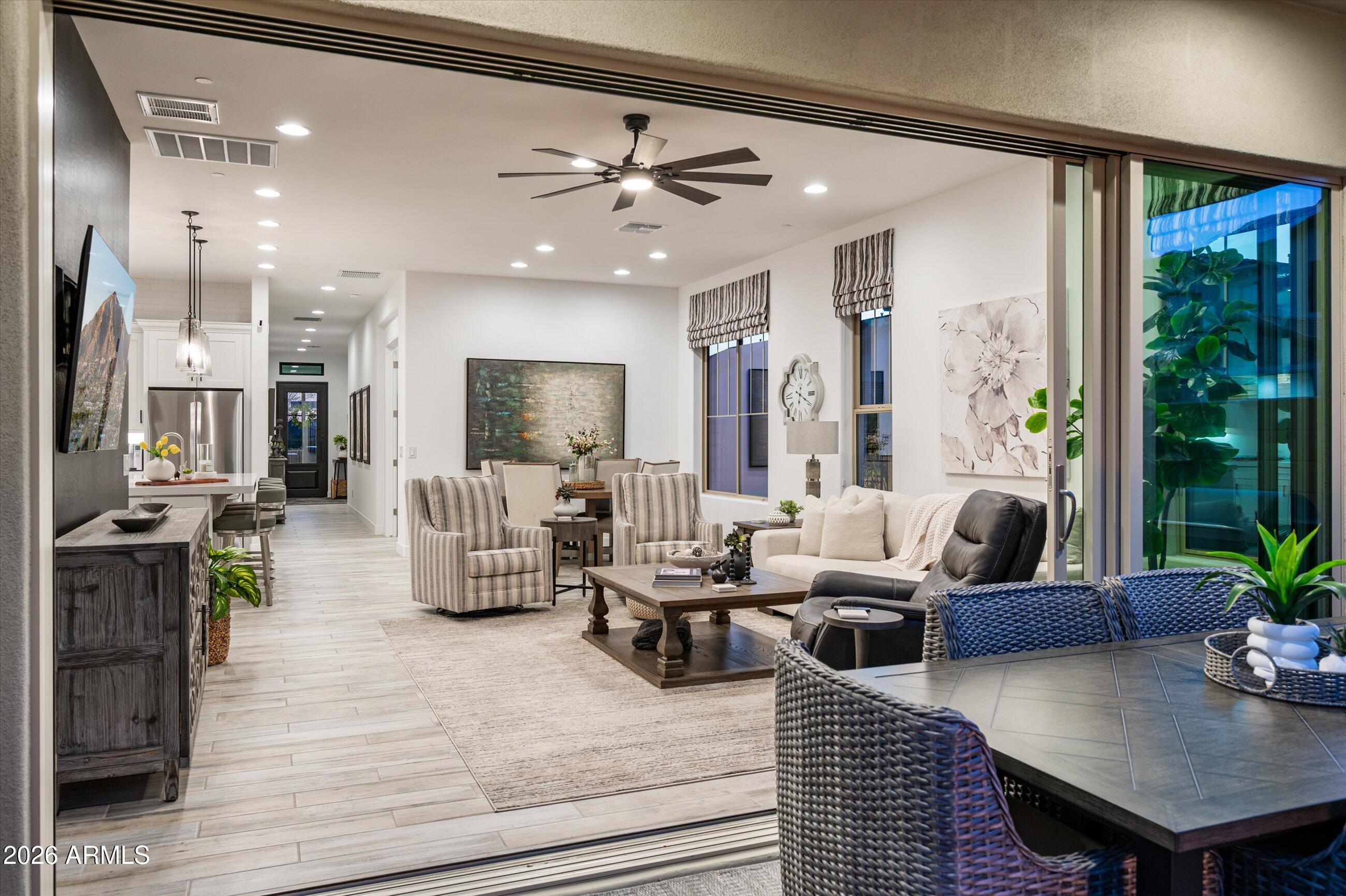 6138 E VIA DEL SOL Drive