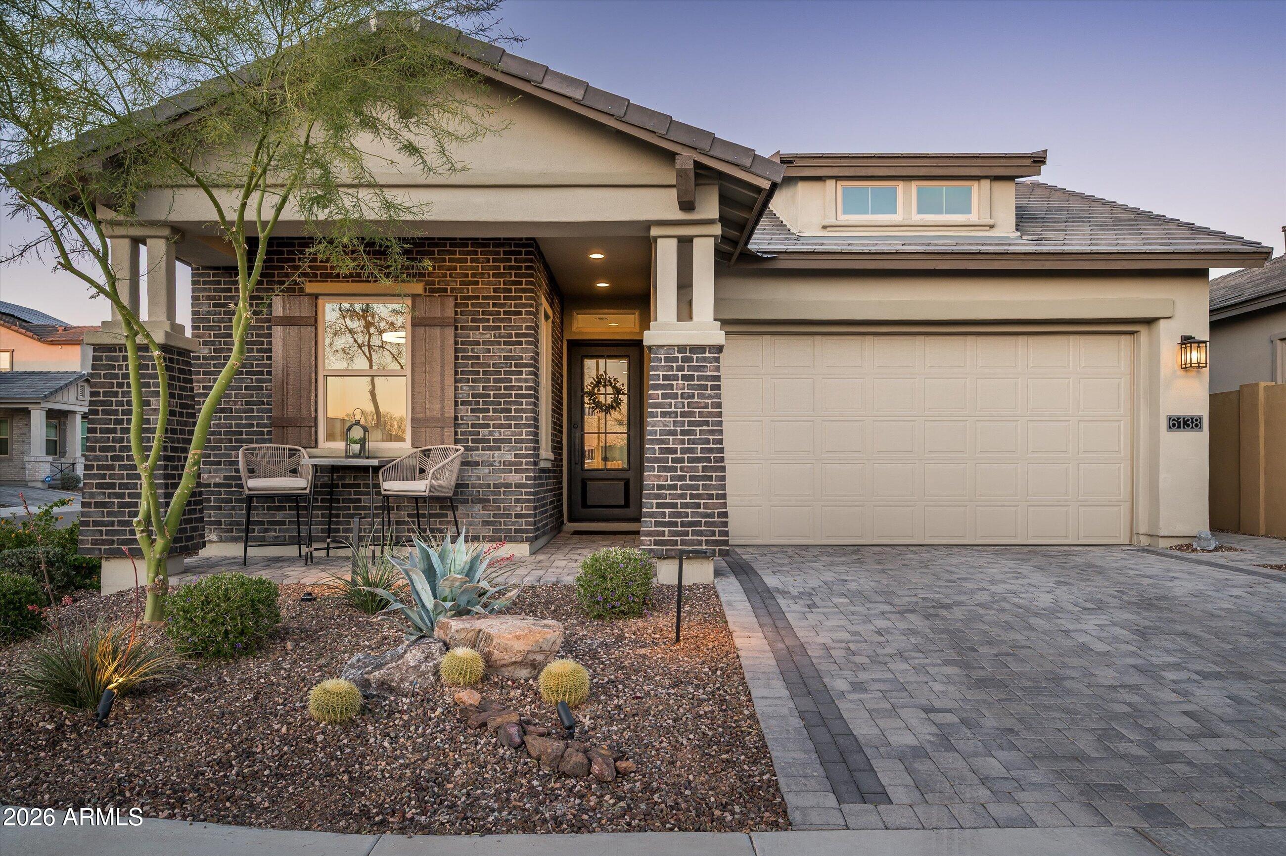 6138 E VIA DEL SOL Drive