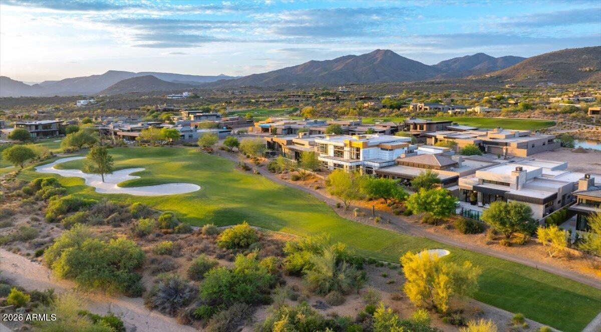 37200 N CAVE CREEK Road 1019