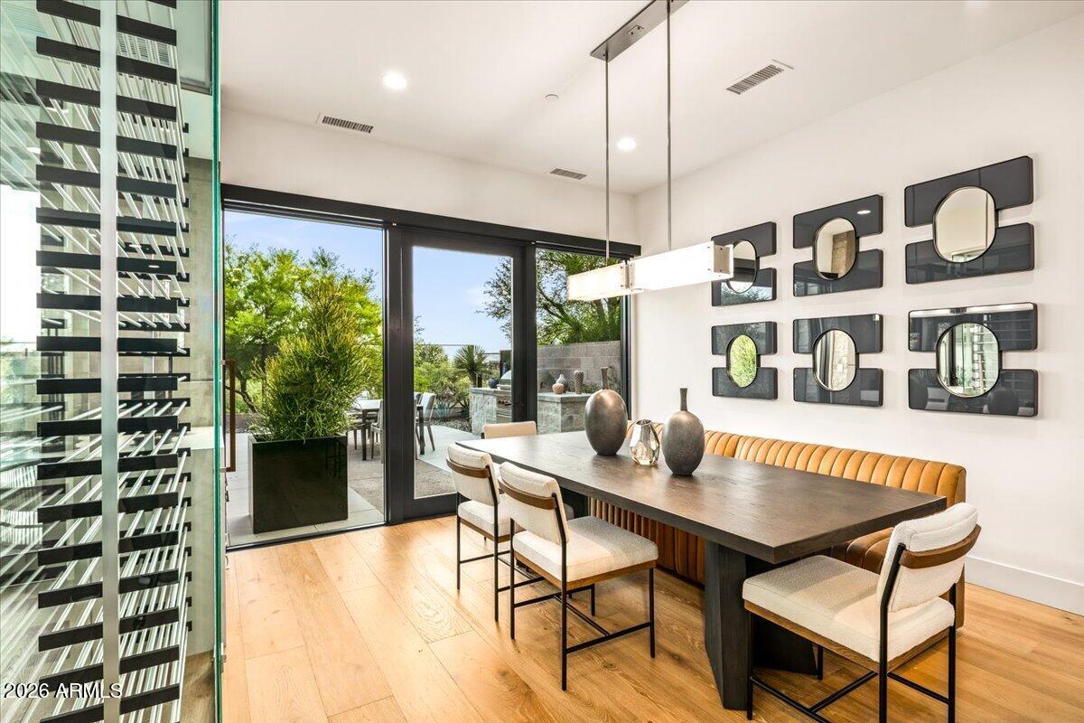 37200 N CAVE CREEK Road 1019