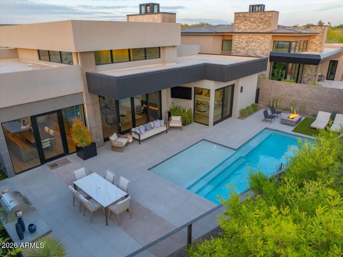 37200 N CAVE CREEK Road 1019