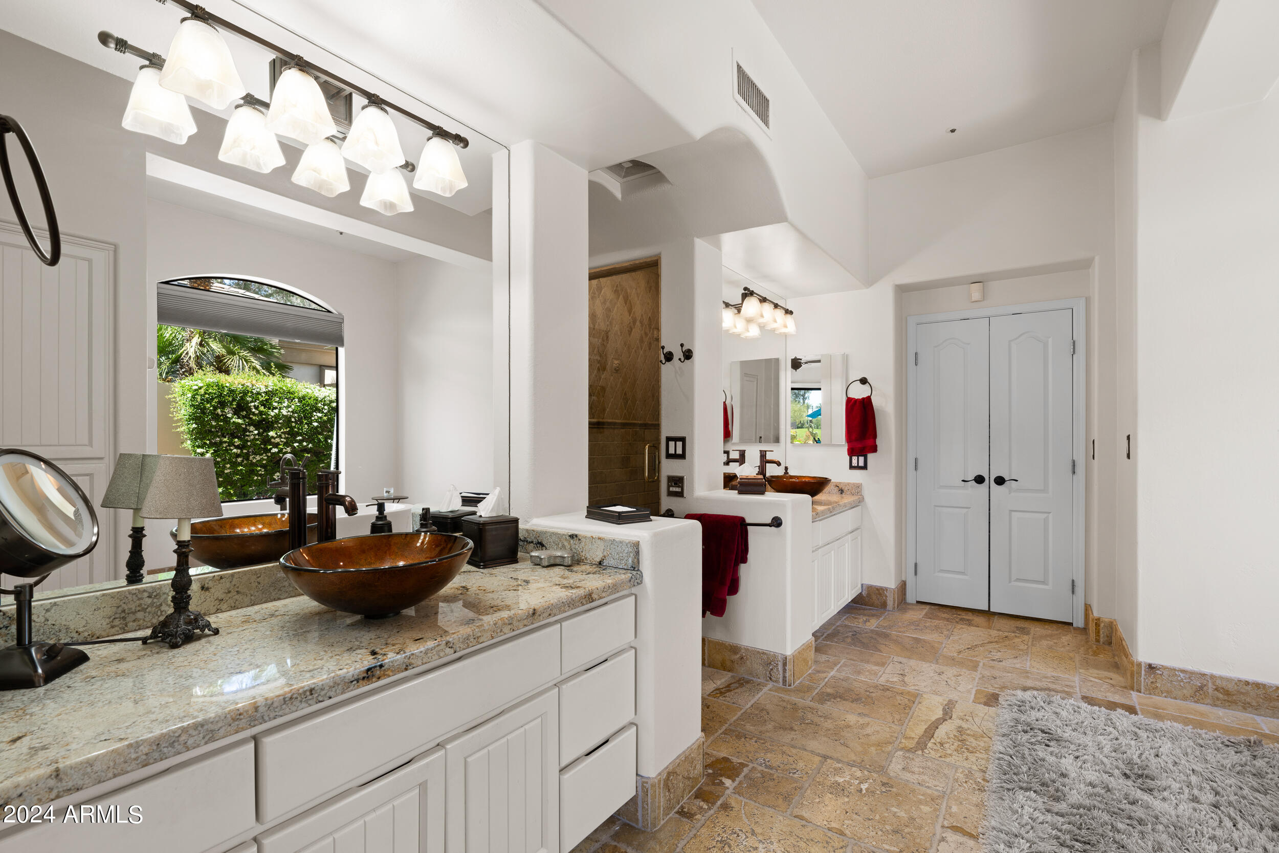 7705 E DOUBLETREE RANCH Road 3