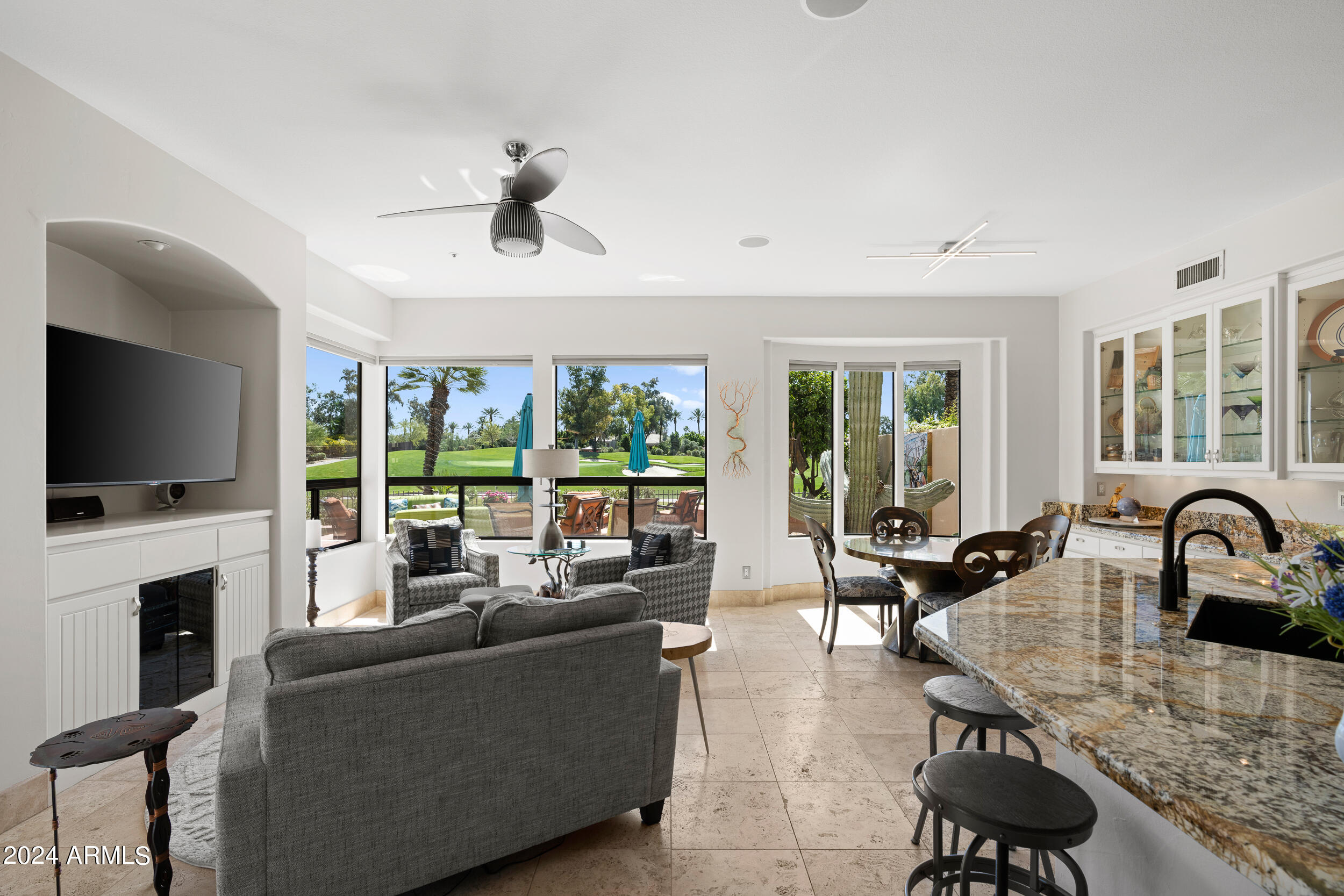 7705 E DOUBLETREE RANCH Road 3