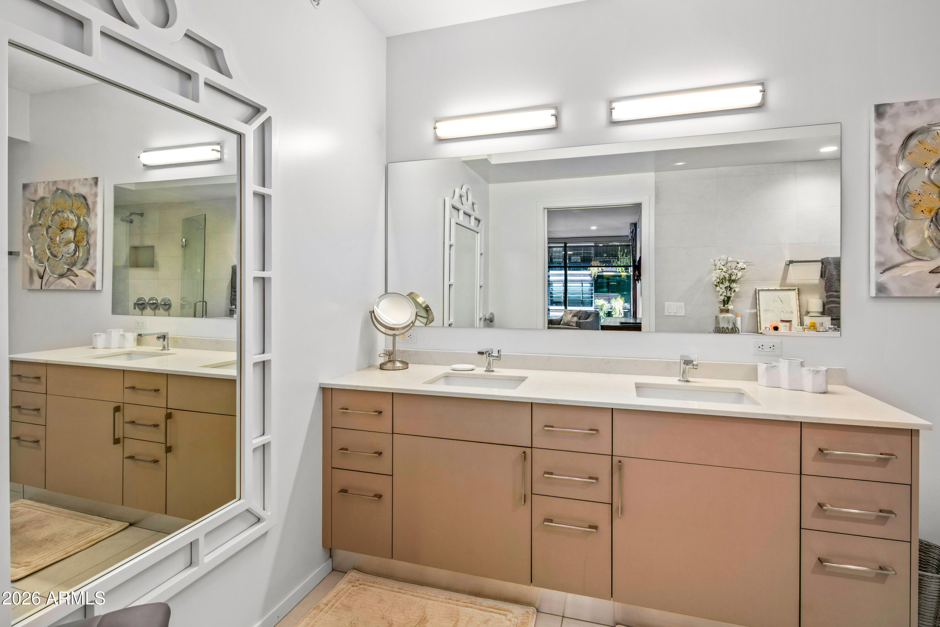 7180 E Kierland Boulevard 305