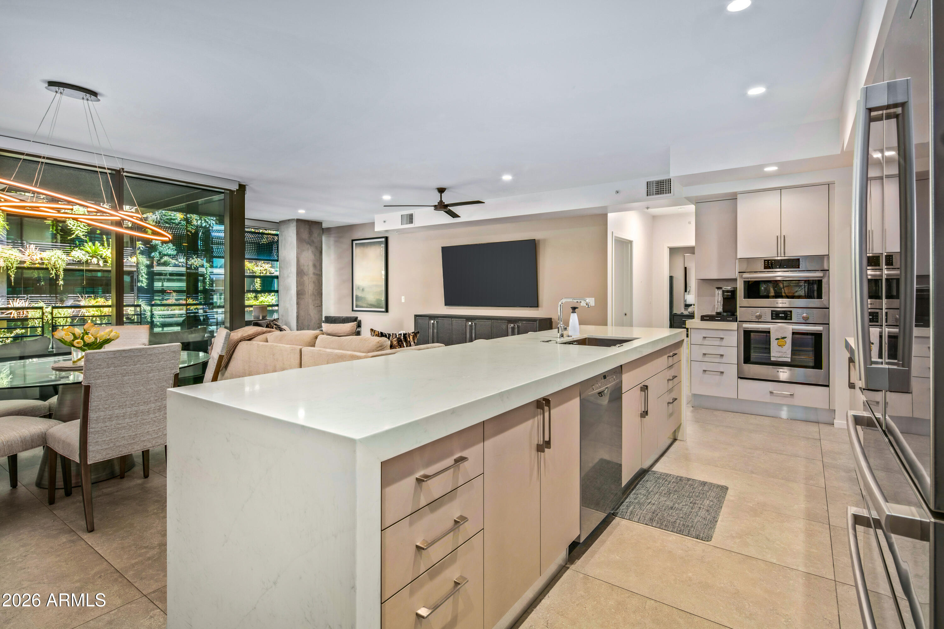 7180 E Kierland Boulevard 305