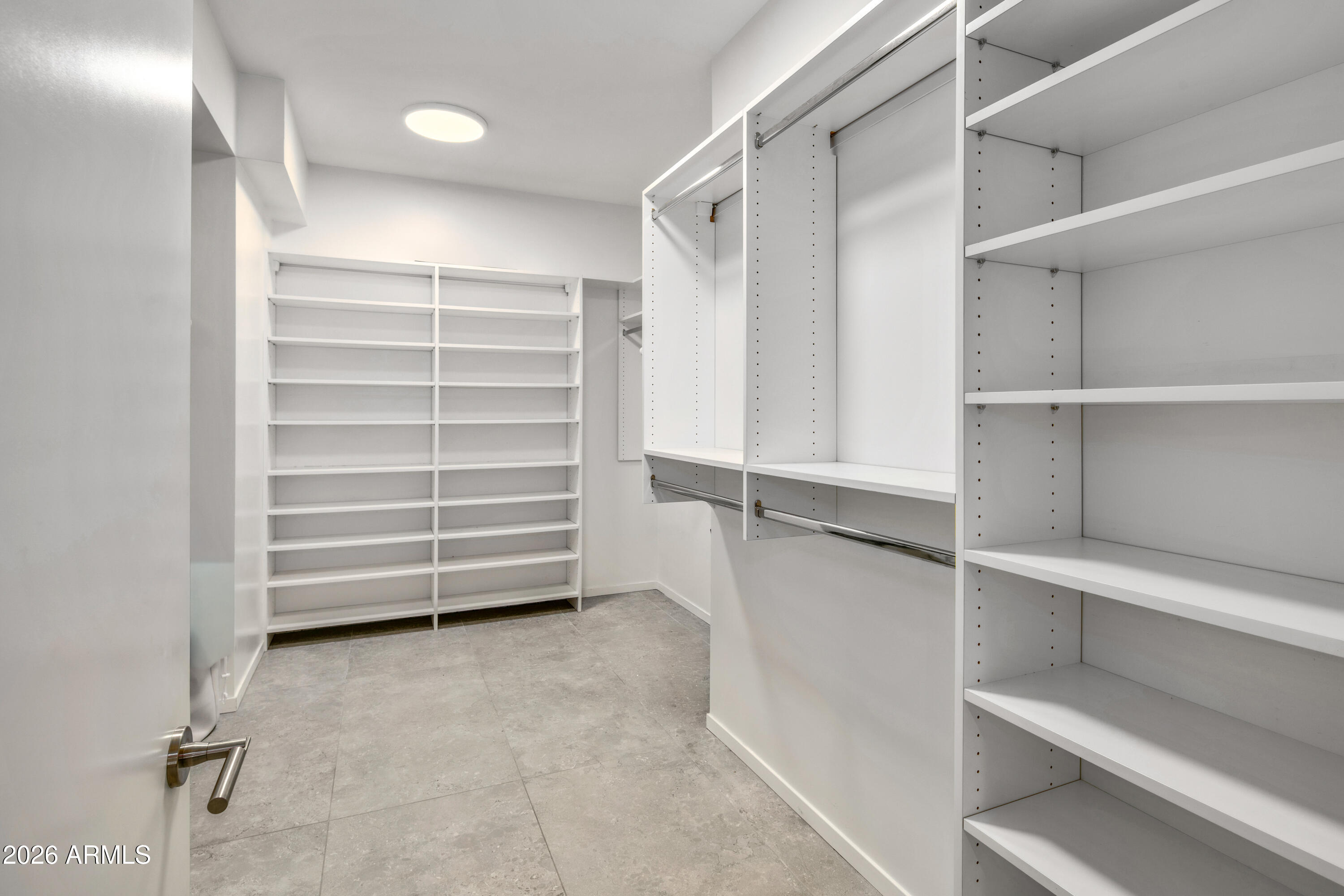 7180 E Kierland Boulevard 305