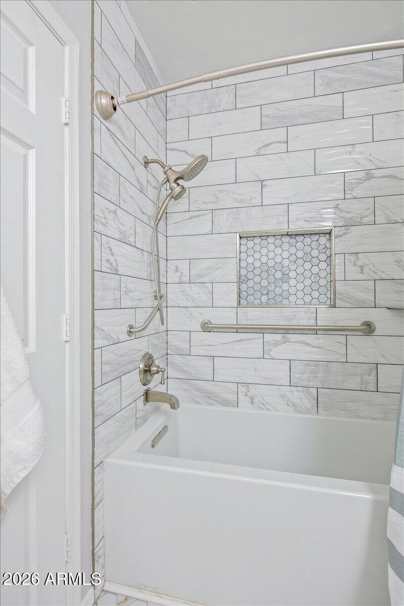 15095 N THOMPSON PEAK Parkway 1061
