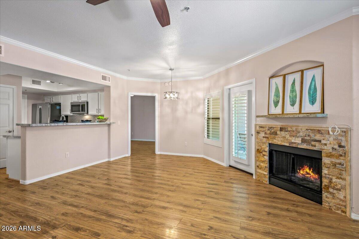 15095 N THOMPSON PEAK Parkway 1061
