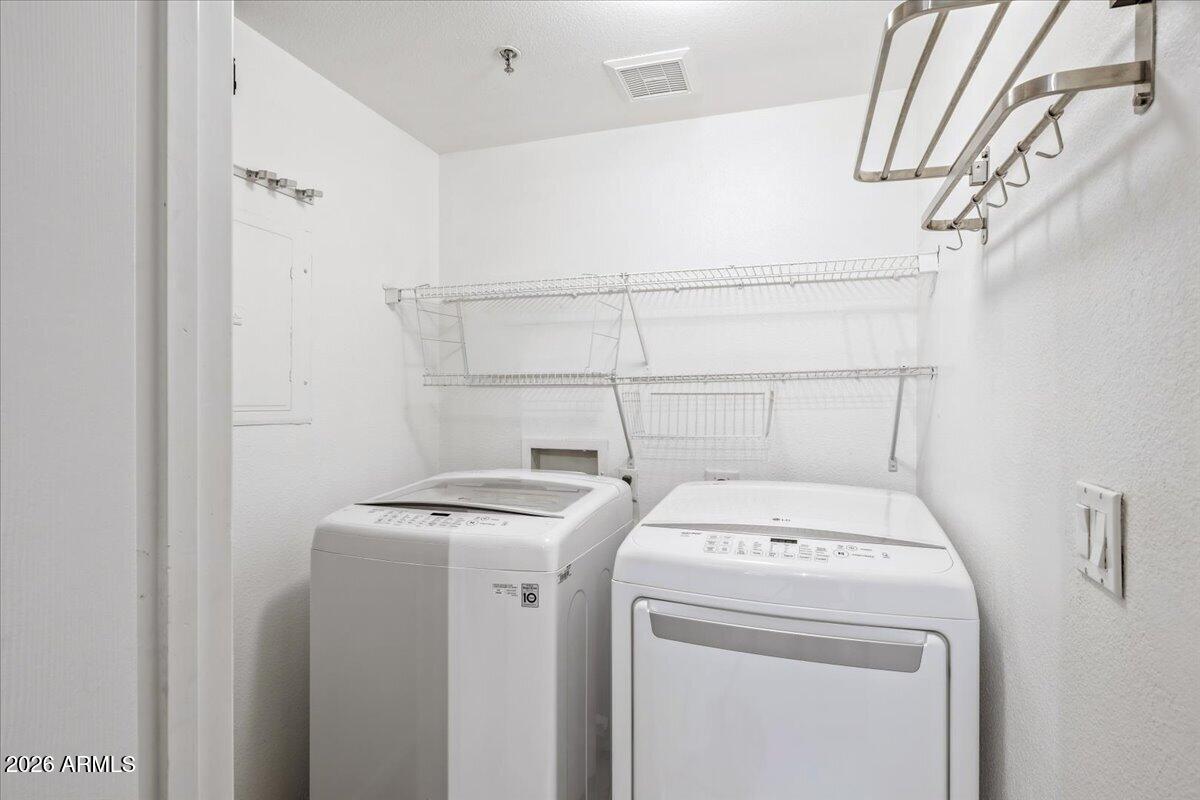 15095 N THOMPSON PEAK Parkway 1061