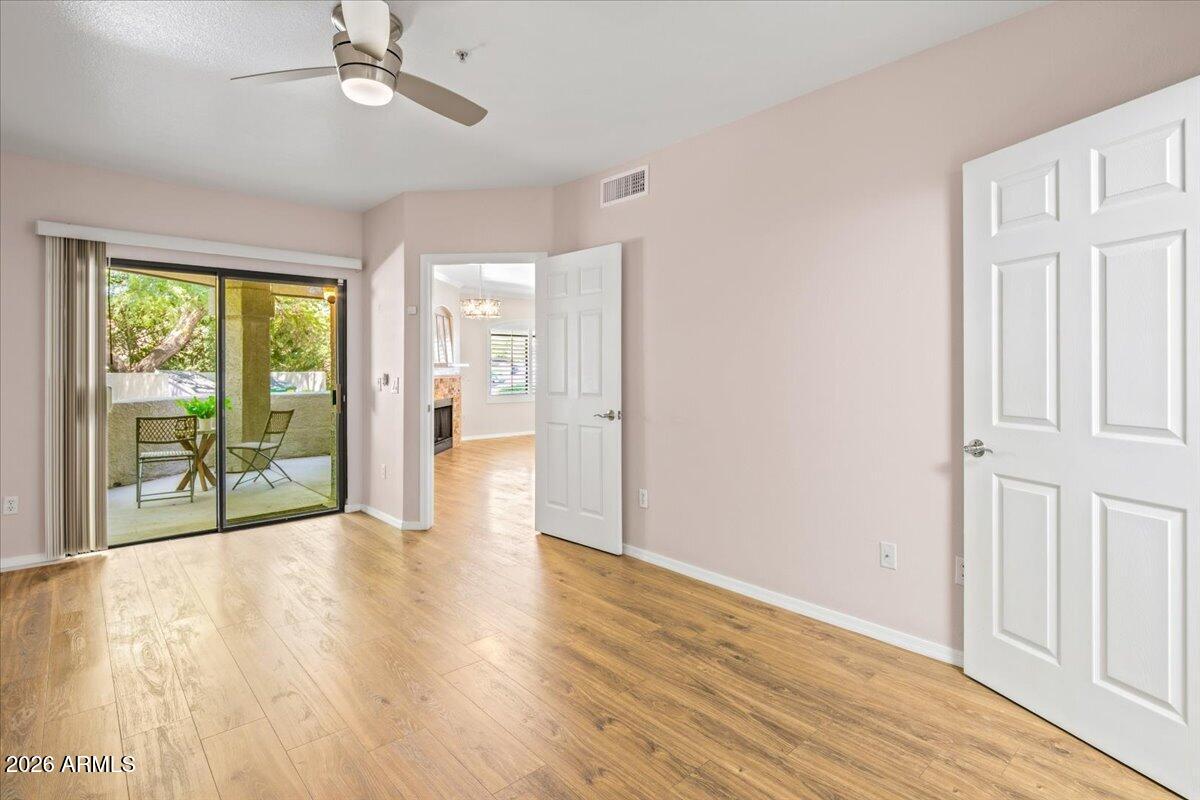 15095 N THOMPSON PEAK Parkway 1061
