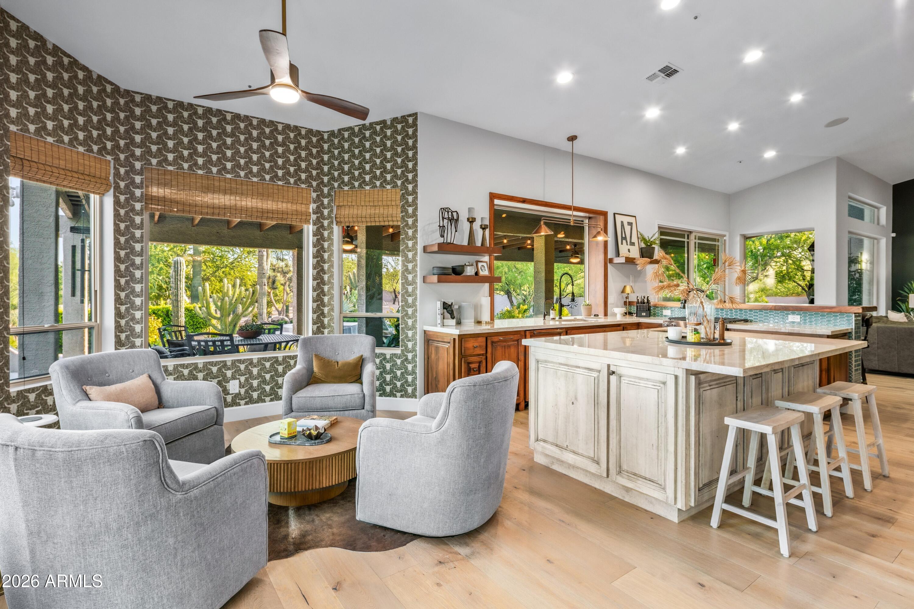 8667 E LARIAT Lane