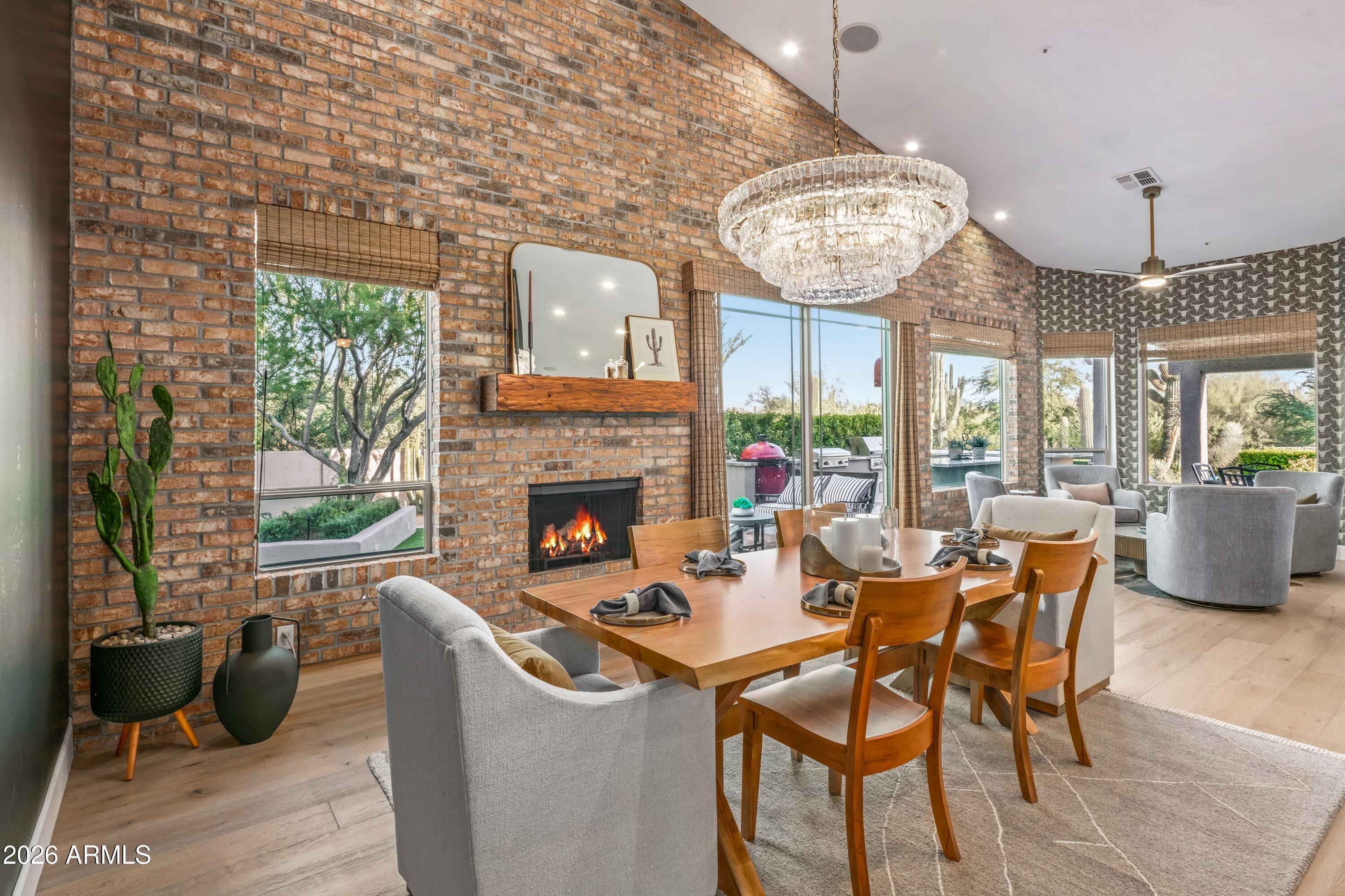 8667 E LARIAT Lane
