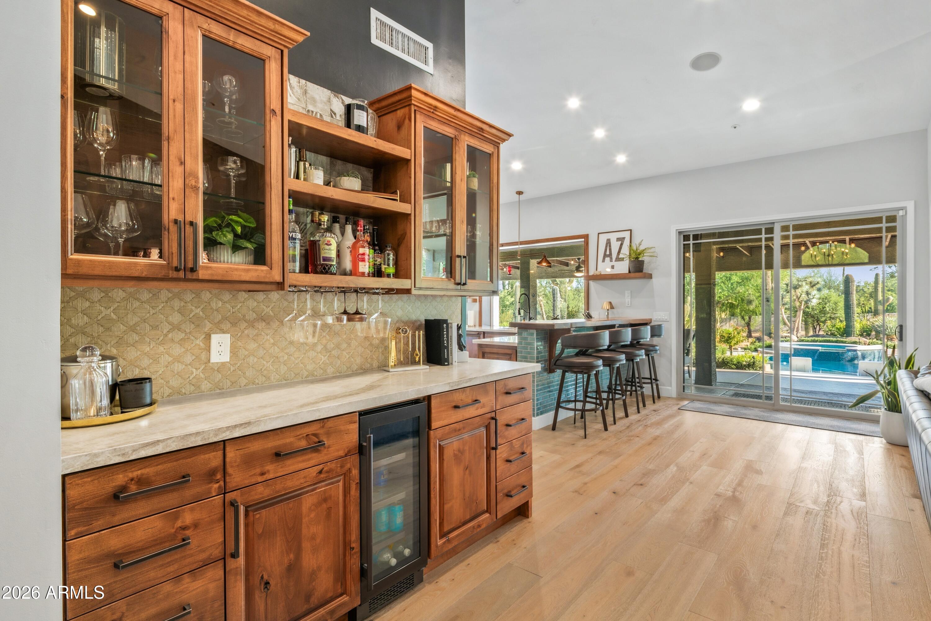 8667 E LARIAT Lane