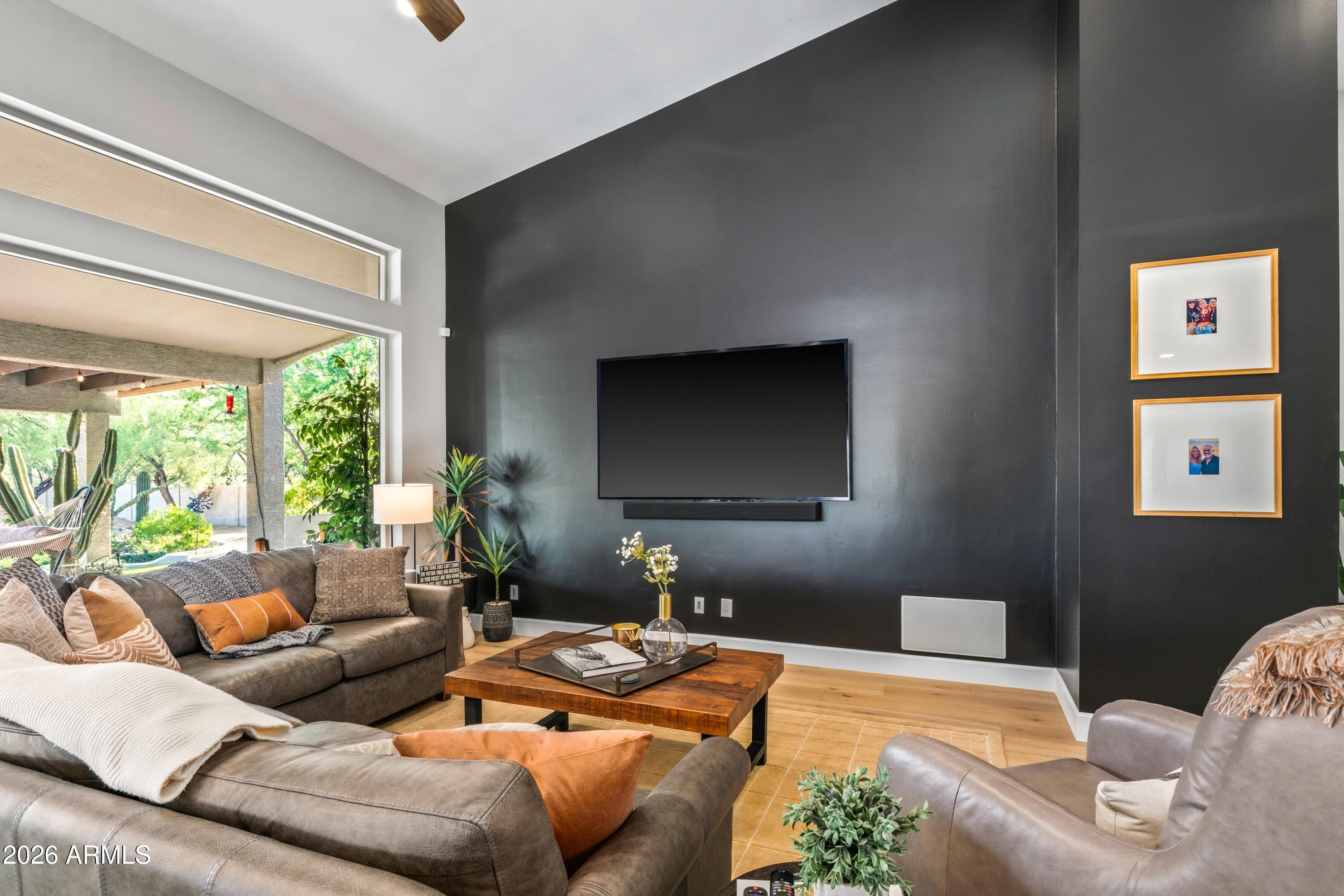8667 E LARIAT Lane