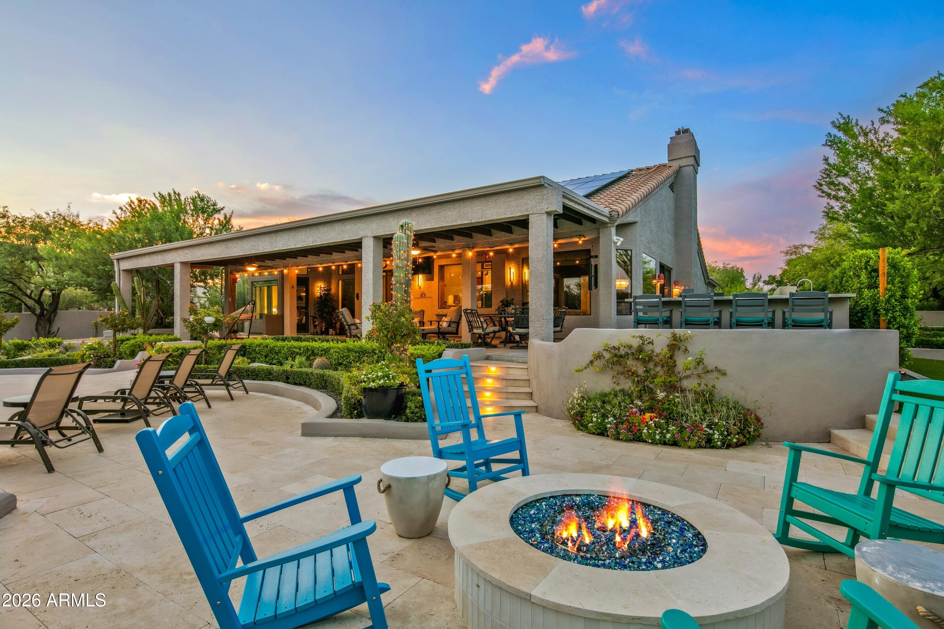 8667 E LARIAT Lane