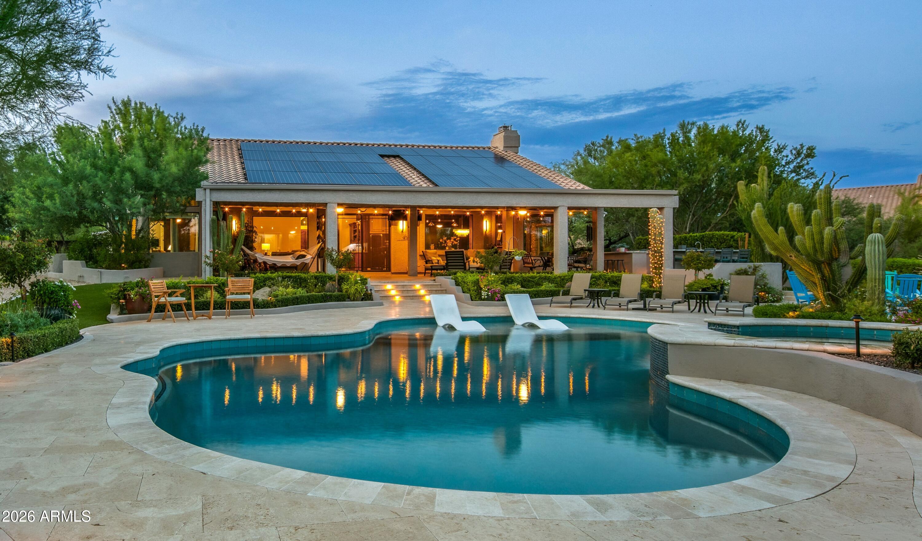8667 E LARIAT Lane