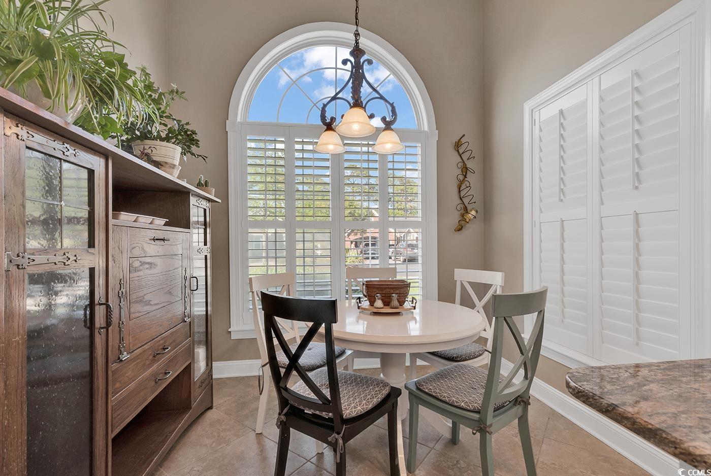 2114 N Berwick Dr.