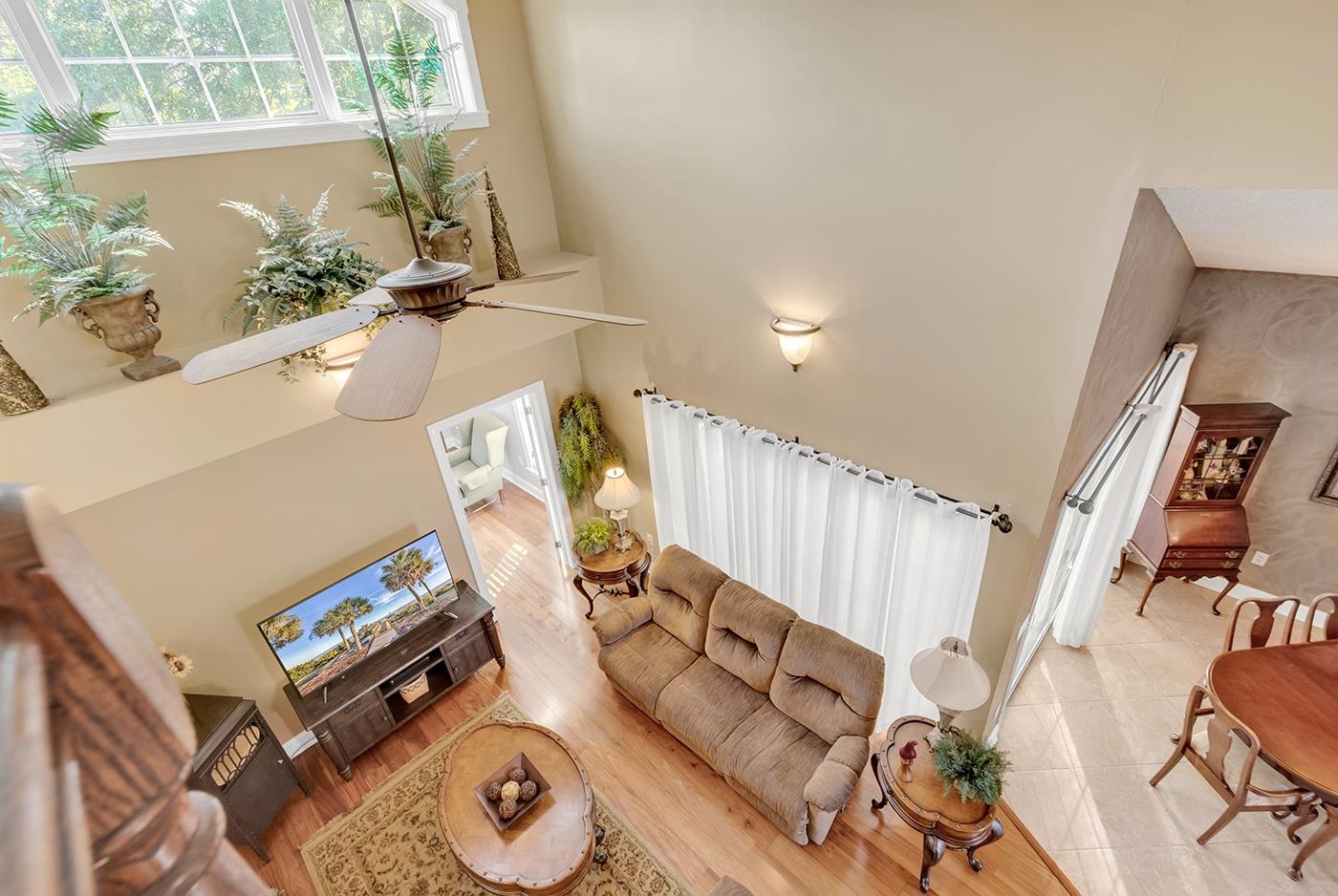 2114 N Berwick Dr.