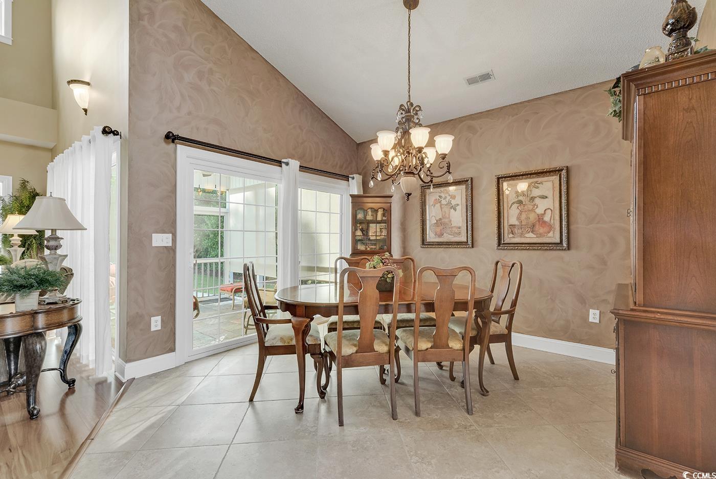 2114 N Berwick Dr.
