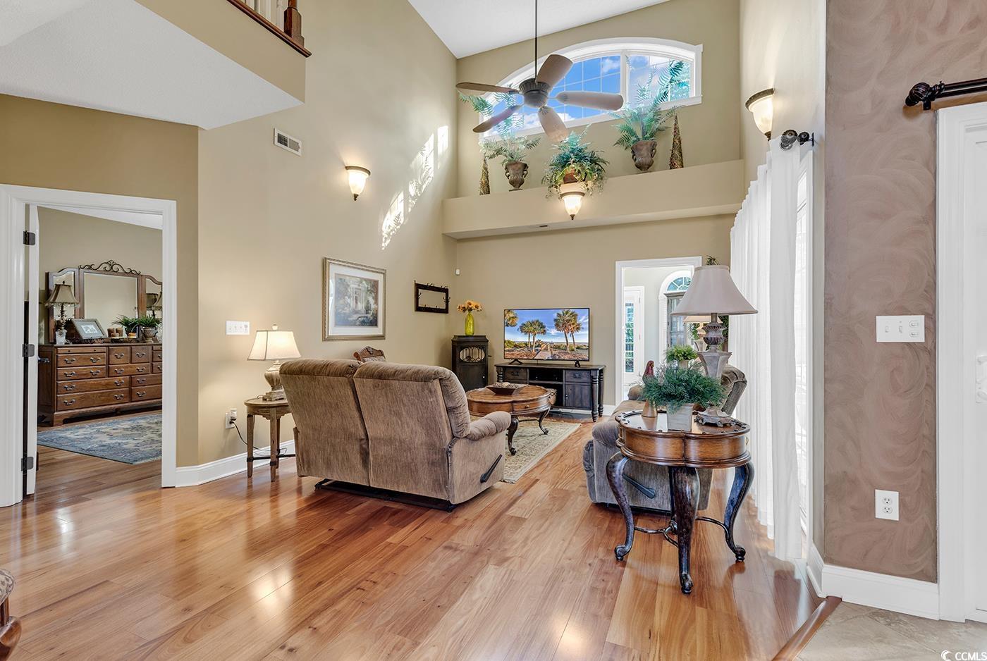 2114 N Berwick Dr.