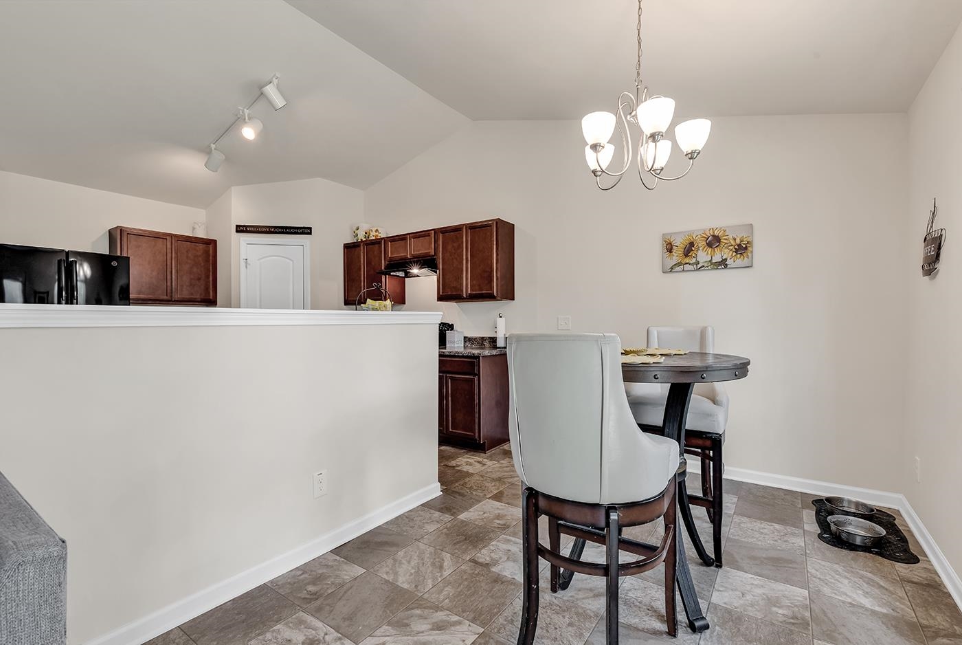 2009 Spring Valley Ct.