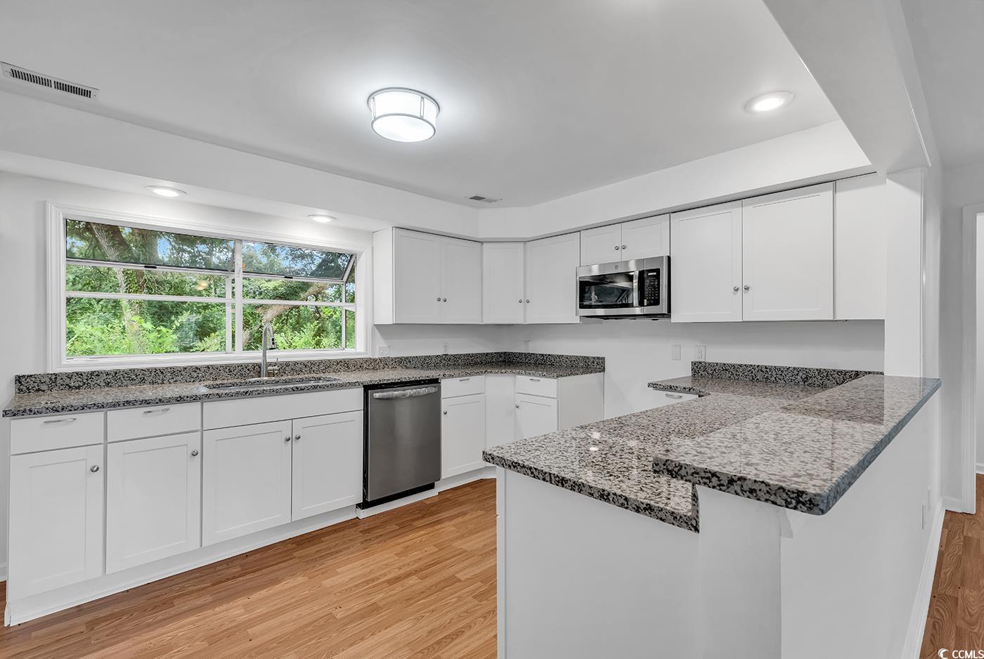 1407 Highway 15