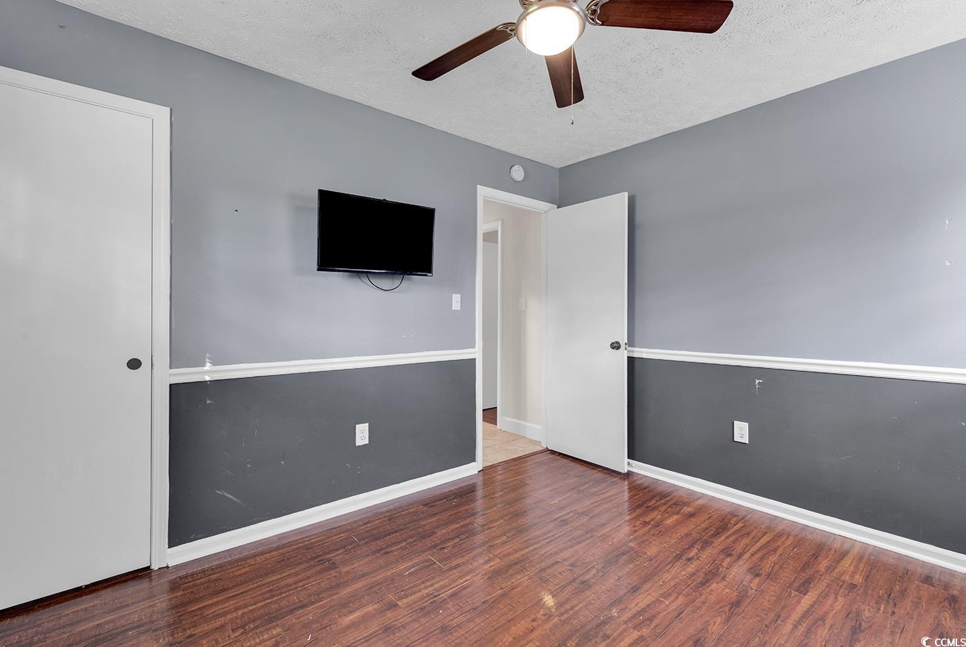 618 Gumbo Limbo Ln.