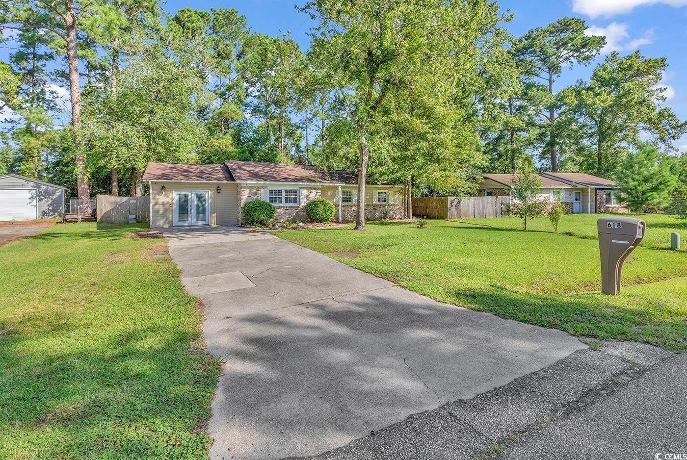 618 Gumbo Limbo Ln.