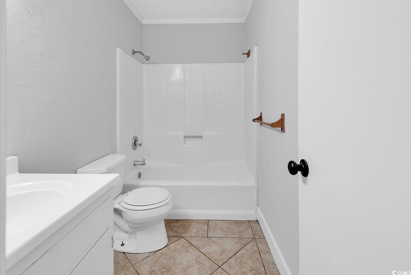 618 Gumbo Limbo Ln.