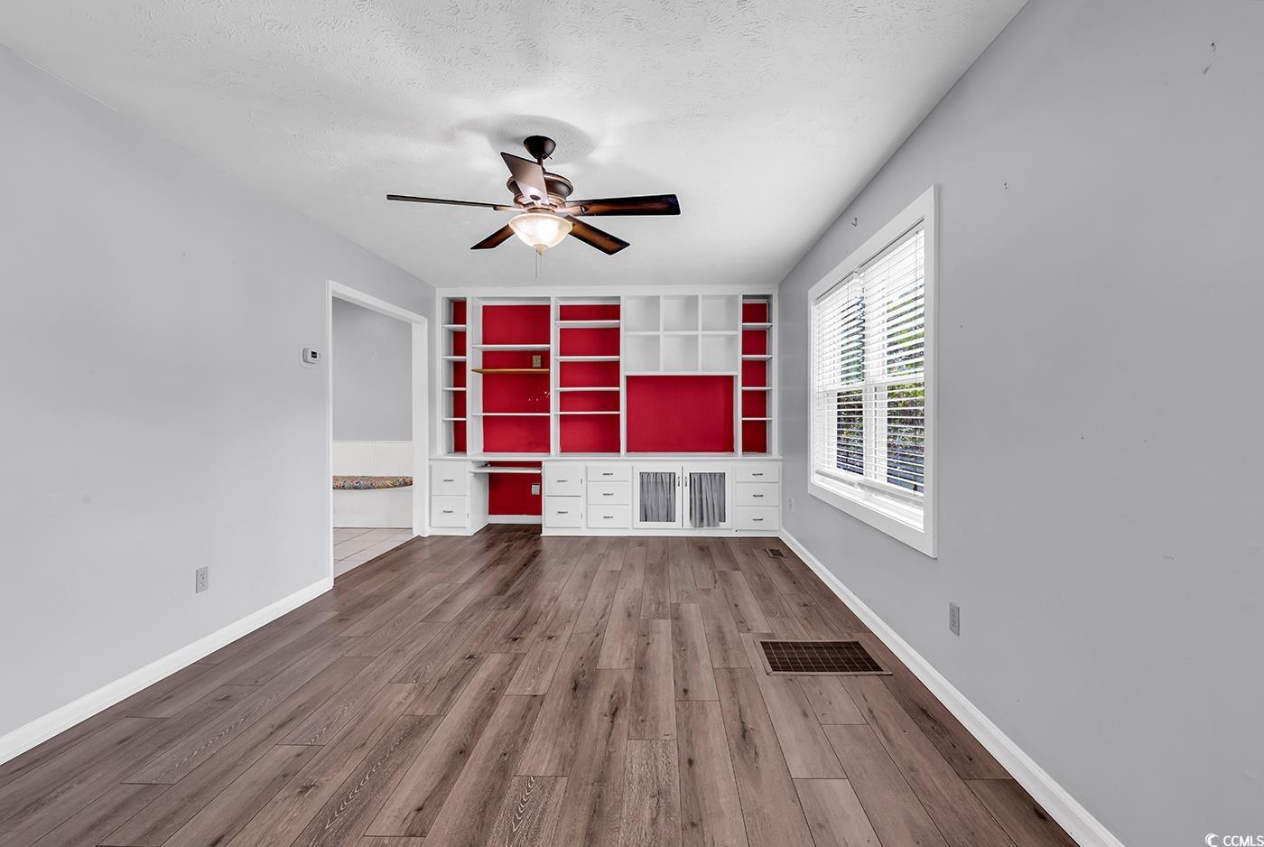 715 9th Ave. S