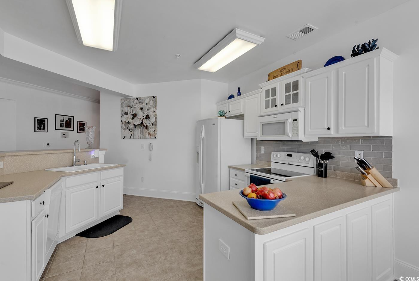 2180 Waterview Dr. Unit: 621