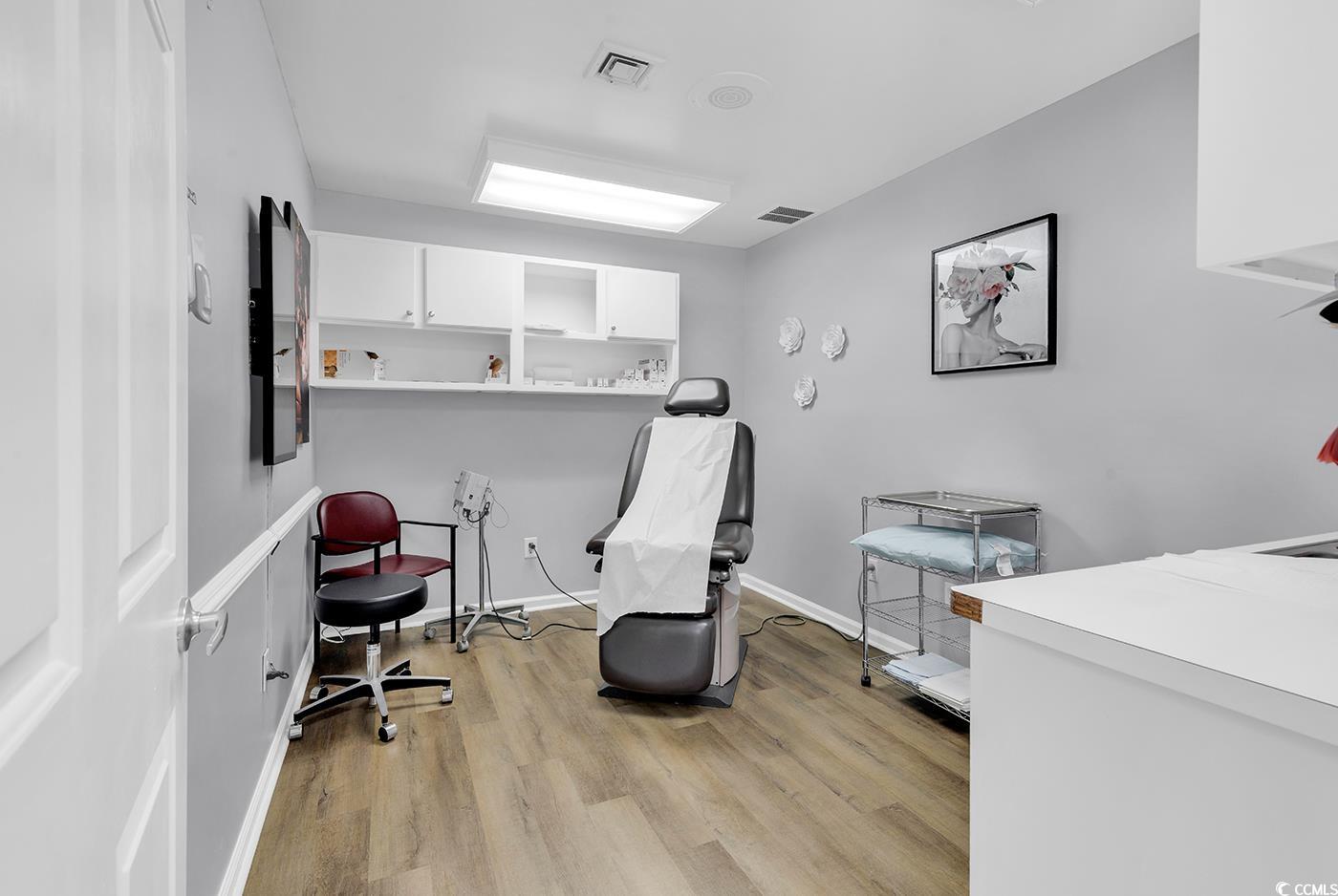 917/919 Medical Circle