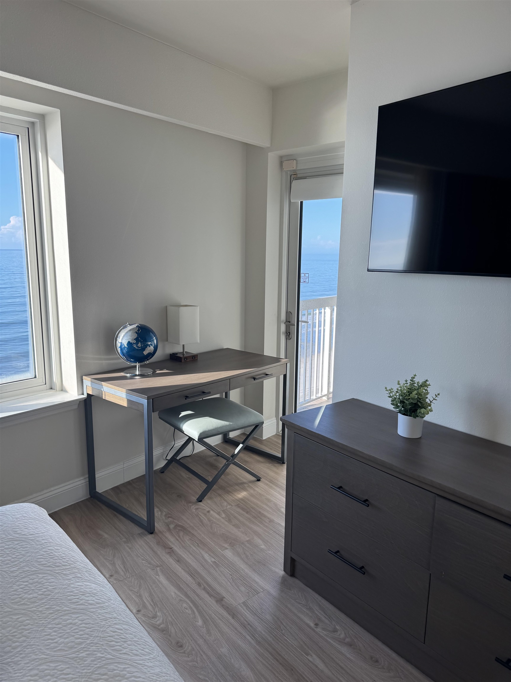 415 South Ocean Blvd.