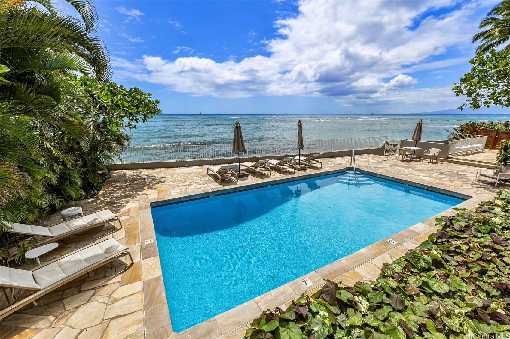 2969 Kalakaua Avenue 805