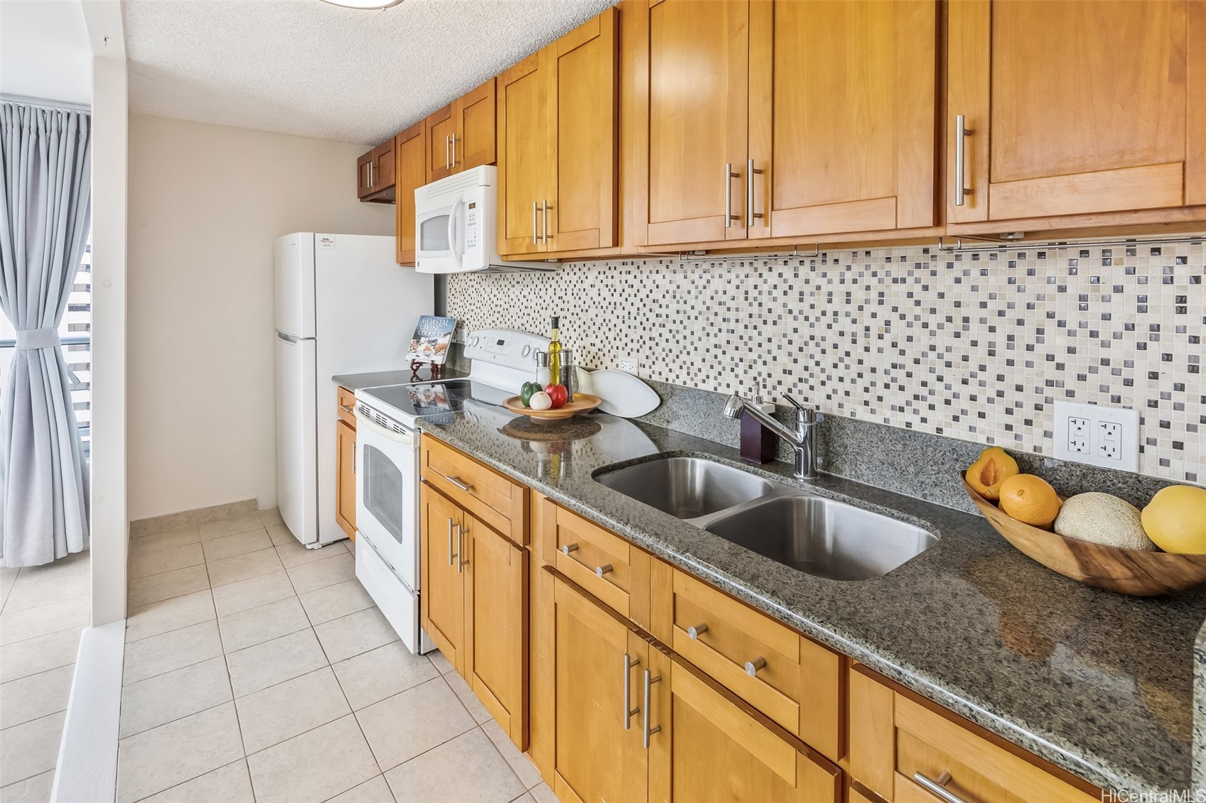2421 Tusitala Street 1804