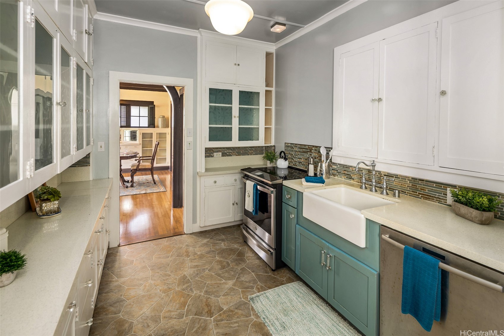 2110 Kakela Place