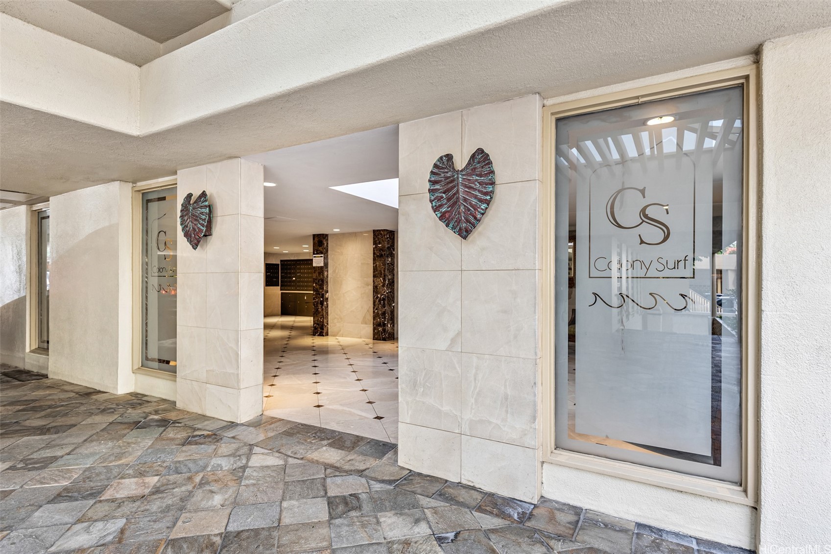 2895 Kalakaua Avenue PH5