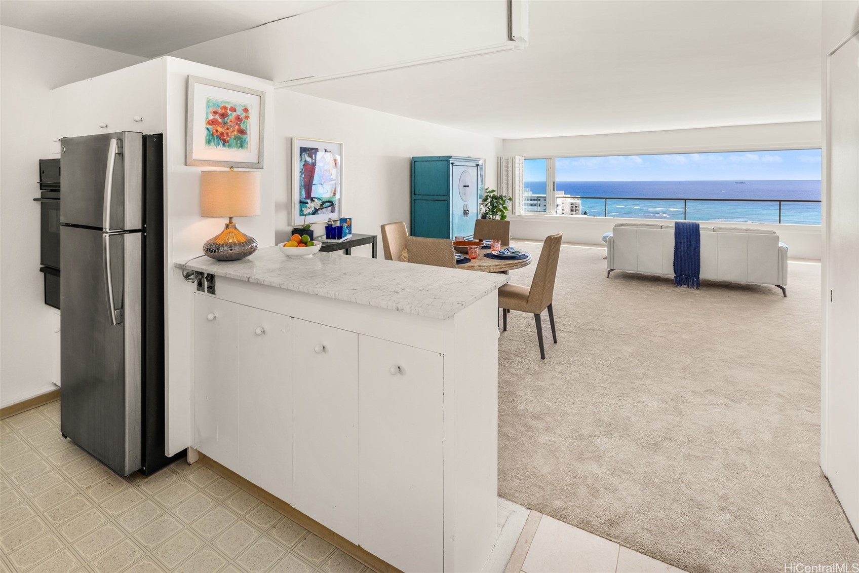 2895 Kalakaua Avenue PH5