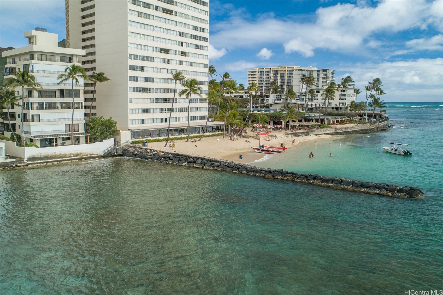 2895 Kalakaua Avenue PH5