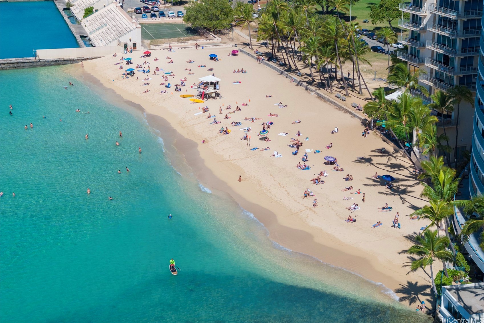 2895 Kalakaua Avenue PH5