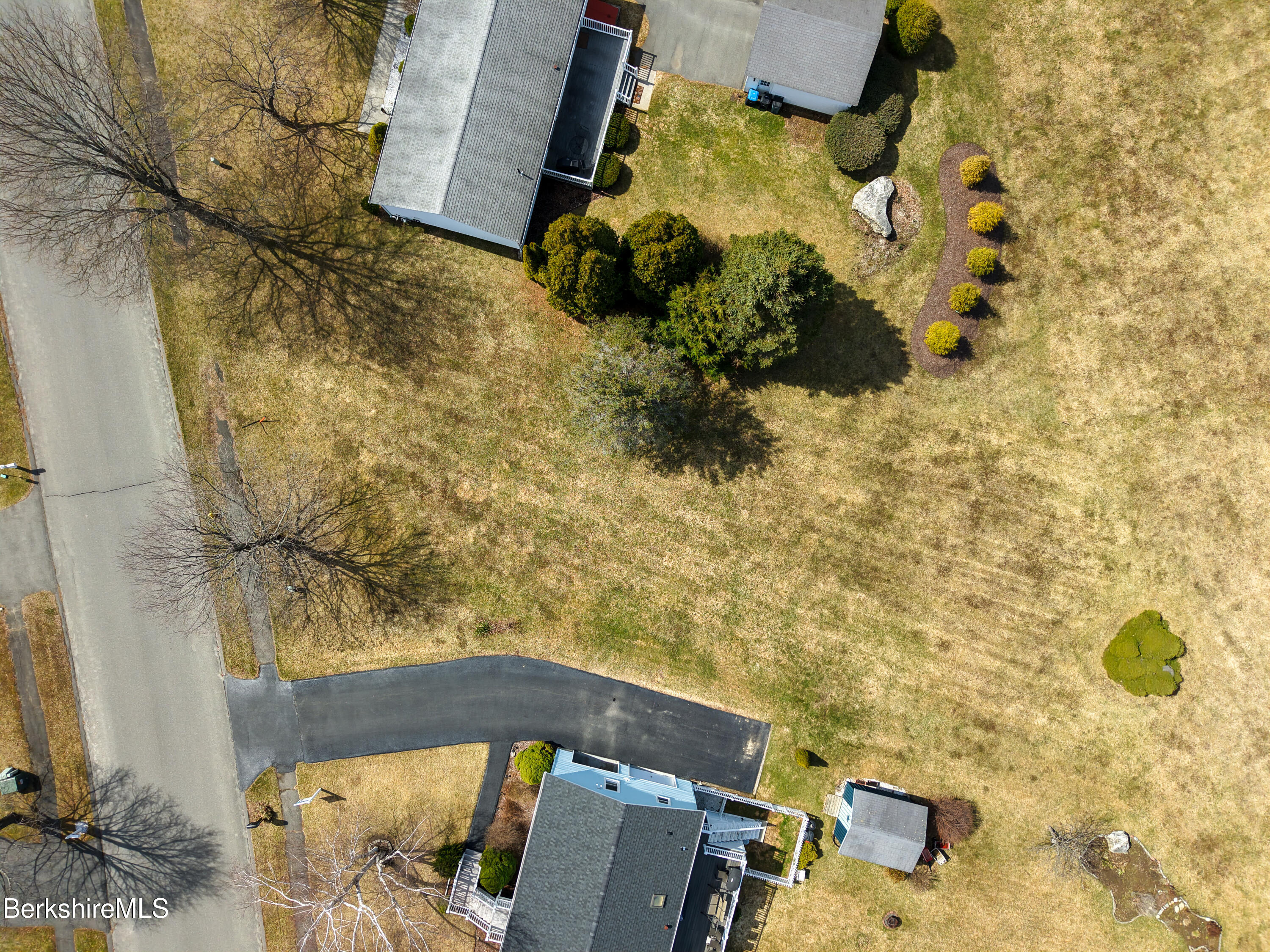 0 Faucett Ln, Pittsfield