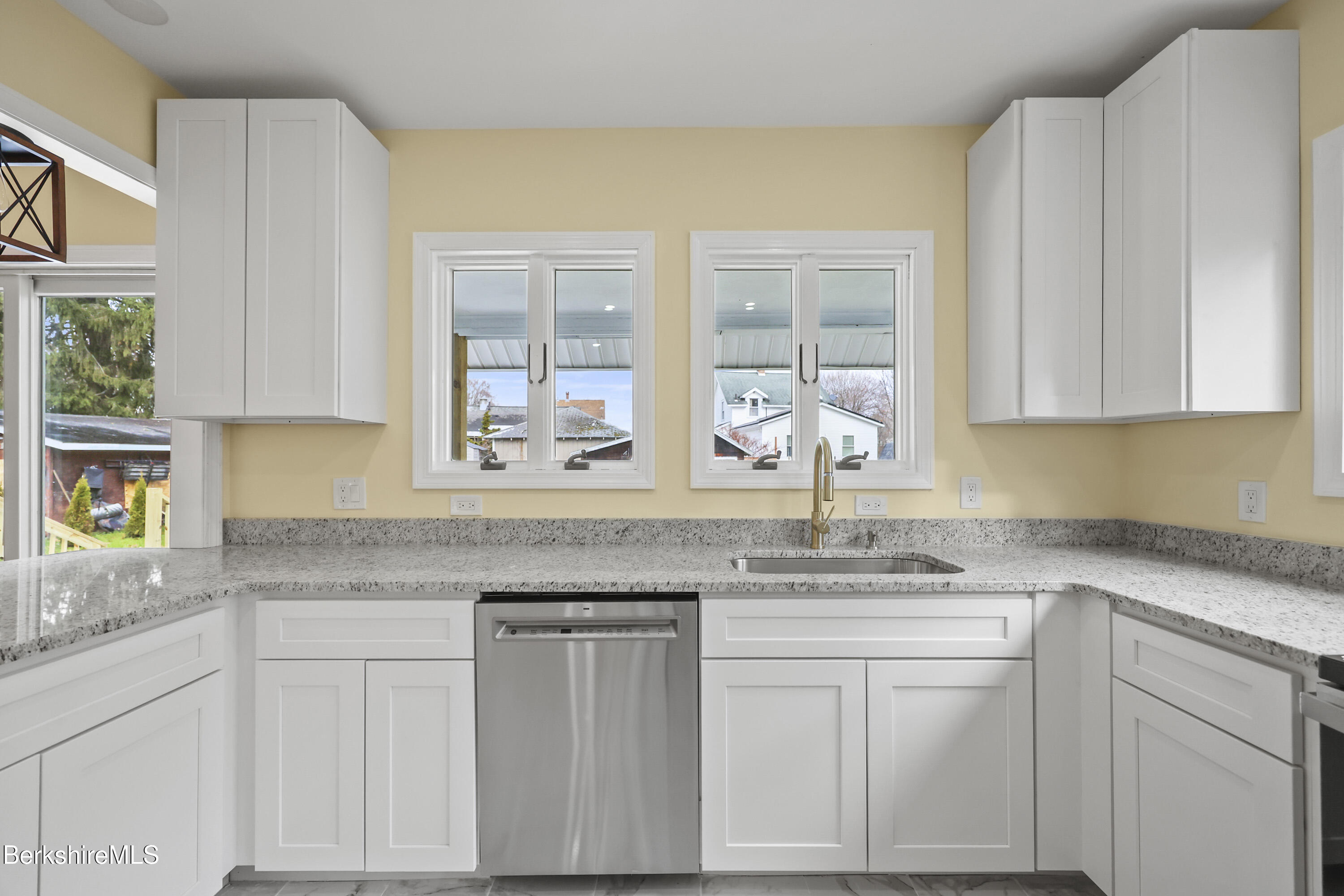 100 Boylston Street Ext