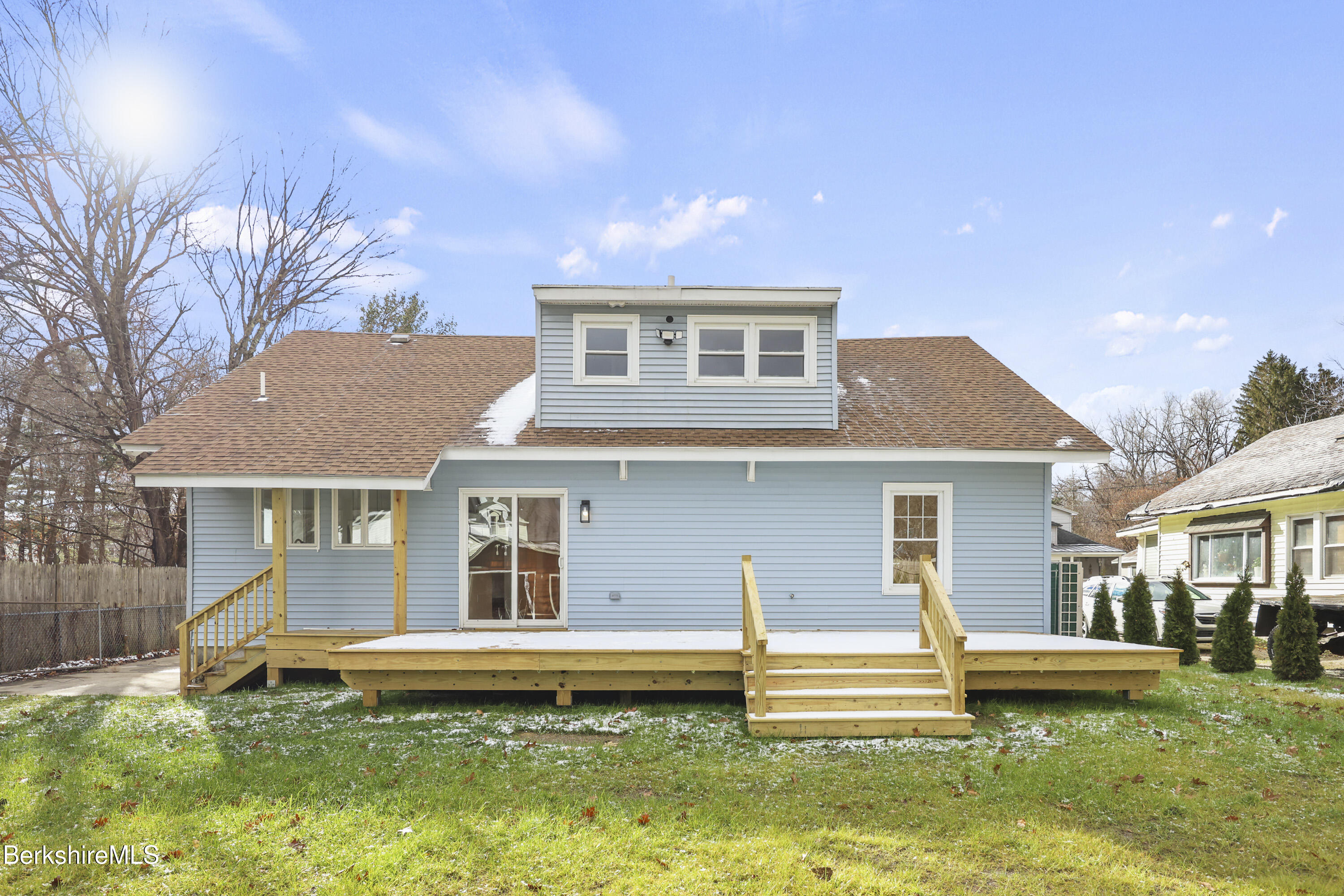 100 Boylston Street Ext