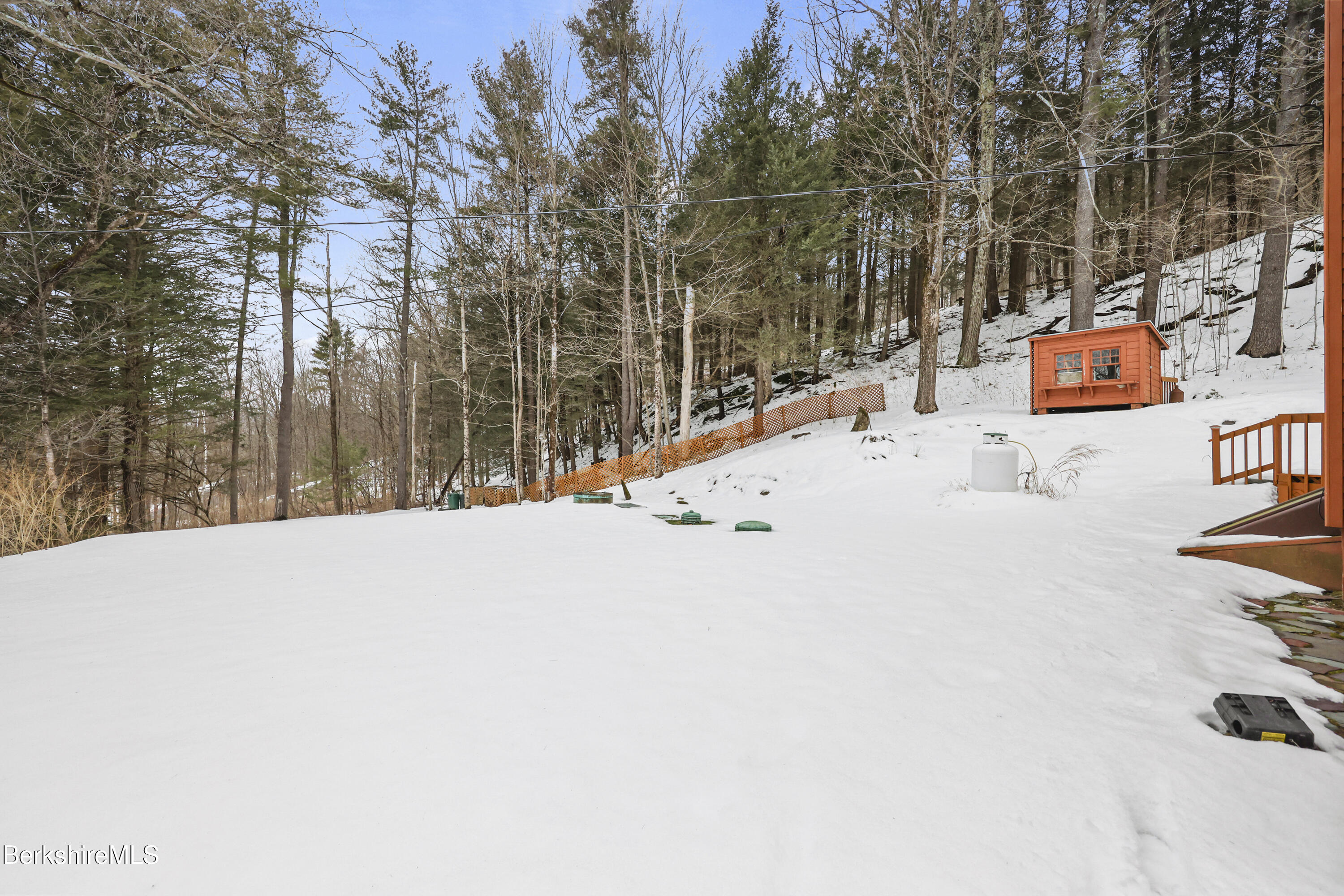 40 Prospect Hill Rd